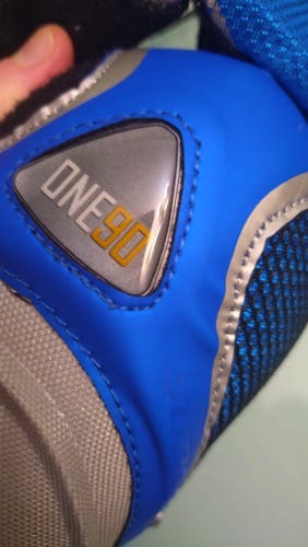 Nike Bauer Supreme One90 Elbow Pads Small