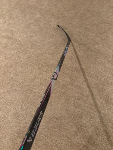 Intermediate Bauer Proto2 Right Handed Hockey Stick P28 55 Flex (New)