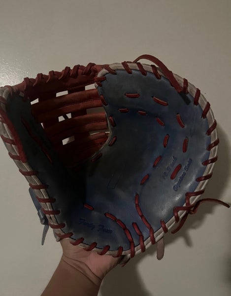 44 Pro Signature Series RH First Base Baseball Glove 12.5" (Used)