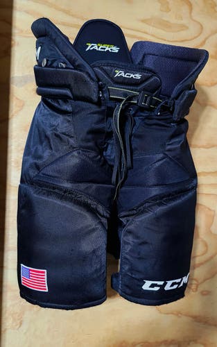 Men's Senior Large CCM Super Tacks Hockey Pants (Used)