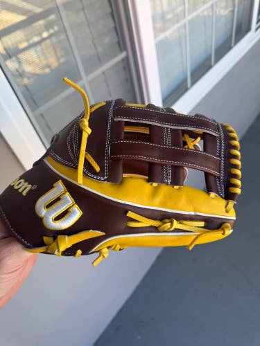 Wilson A2K RH Outfield Baseball Glove 12.75" (New)