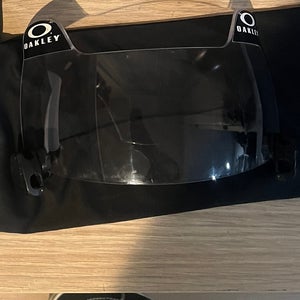 Oakley Legacy Visor