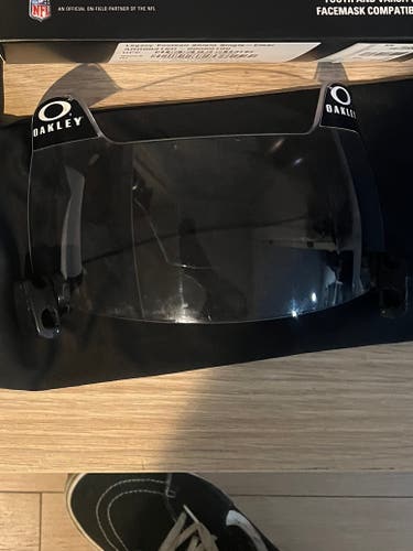 Oakley Legacy Visor