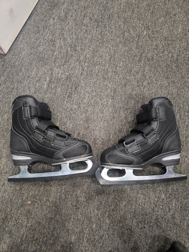 New Jackson Ultima st2017 Figure Skates B Junior 13 (New)