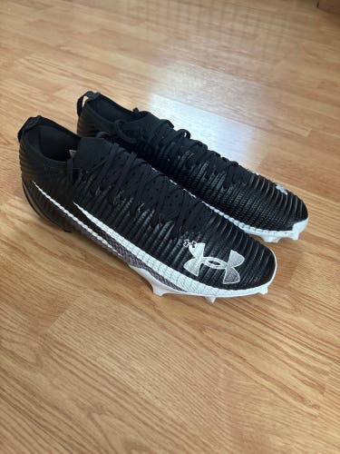 Men's Size 13.0 Under Armour Blur Pro