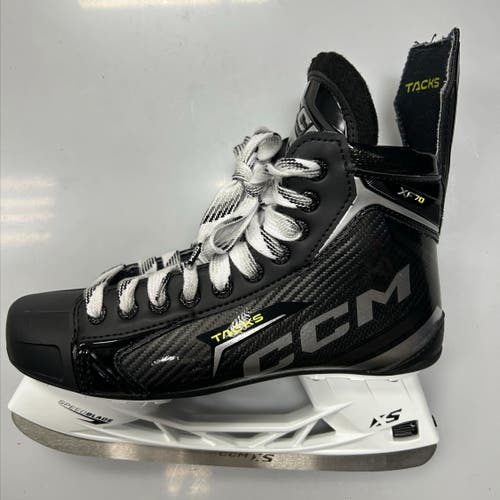 CCM Tacks XF 70 Hockey Skates Size 6 **NEW**