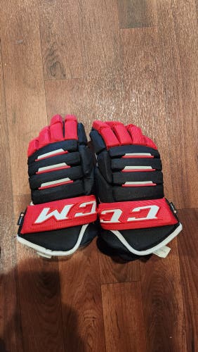 New CCM 15" Tacks 4R Pro2 Gloves