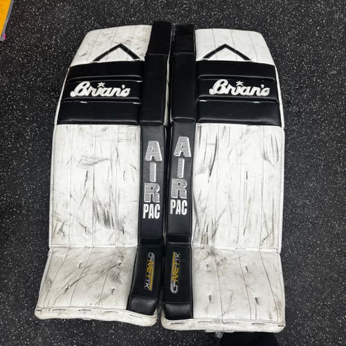 36" Brian's GNETik 5.0 Goalie Leg Pads (Used)
