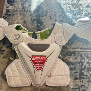 Medium Adult Maverik M5 Shoulder Pads (Used)