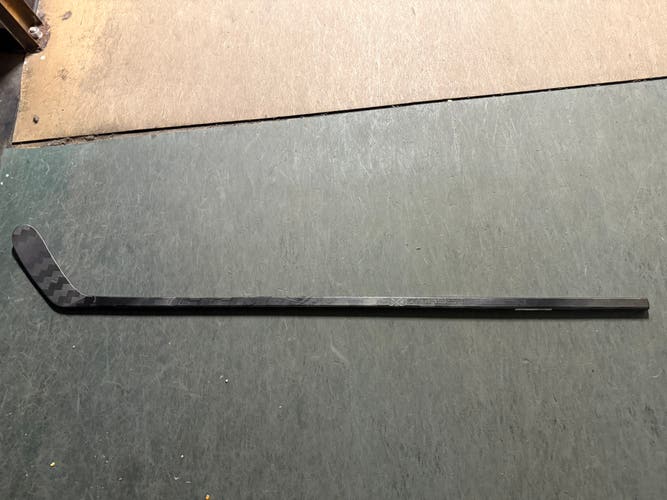 Senior CCM XF Ghost Right Handed Hockey Stick P28M 75 Flex (New)