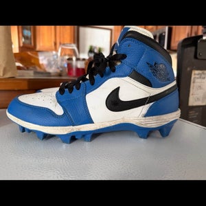 Men's Size M 11.0 (W 12.0) Nike High Top (Used)