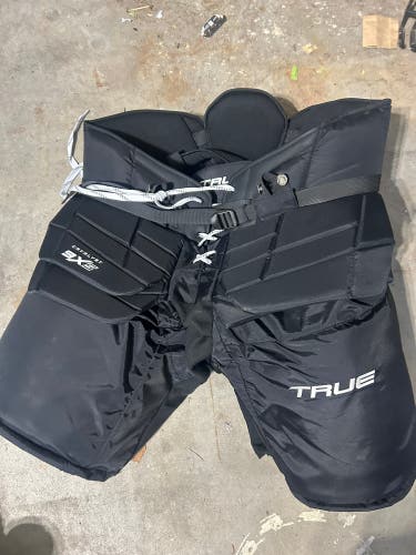 True Catalyst 9X5 Senior Goalie Pants