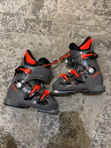 Mondo 18 & 18.5 Rossignol Hero J3 Ski Boots (Used)