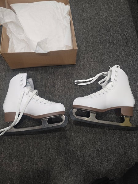 Jackson Ultima gs521 Figure Skates Junior 3 (New)