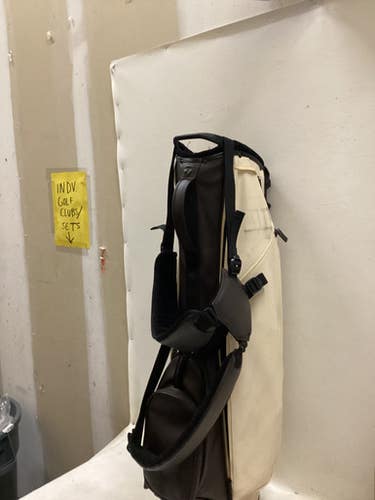 Used Taylormade FLEXTECH CARRY PREMIUM STAND BAG Mens Stand Bag Beige 11725-S000496455