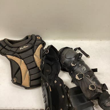 Used Pro 9 CATCHERS SET Catchers Equipment Other 11725-S000495885