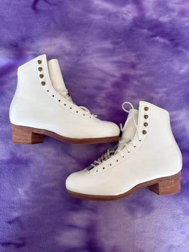 White SP-TERI Figure Skates Adult 5.5 (New)