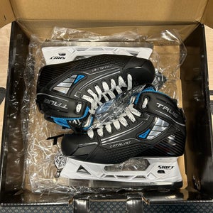 2024 True Catalyst 5X4 Hockey Goalie Skates Regular Width 7 (New)