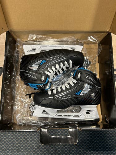 2024 True Catalyst 5X4 Hockey Goalie Skates Regular Width 7 (New)