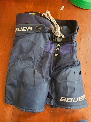 Intermediate Large Bauer Supreme 3S Pro Hockey Pants (Used)