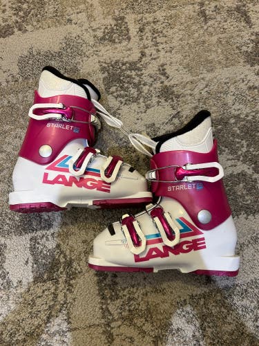 Mondo 17 & 17.5 Kid's Lange Starlet 50 All Mountain Ski Boots (Used)