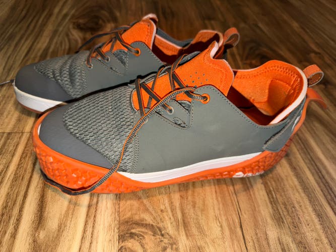 Mens Olson Curling Shoes Orange Size M 8.5  with Gripper