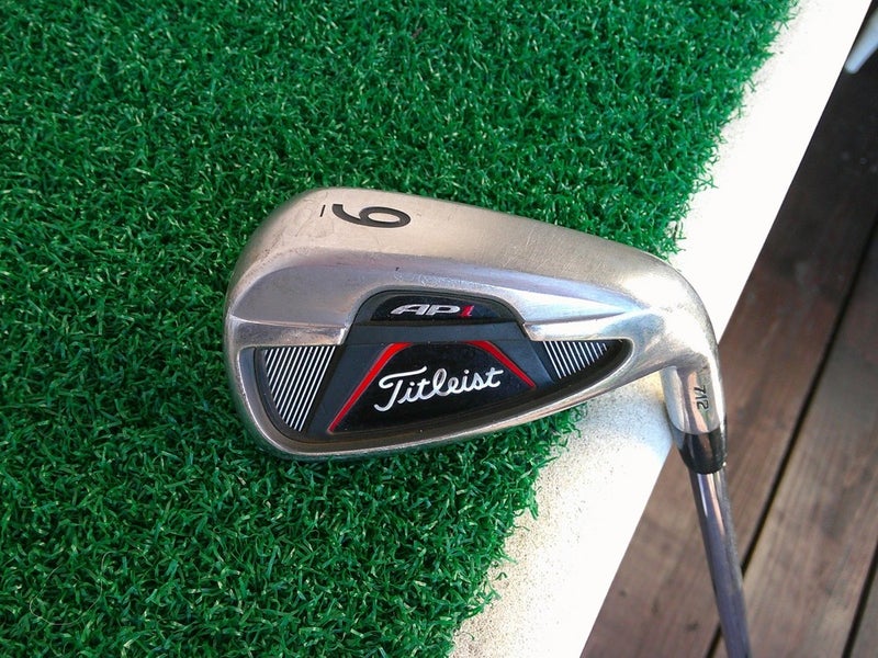 Titleist 712 AP1 9-Iron w/ True Temper Dynalite Gold XP S300 Shaft