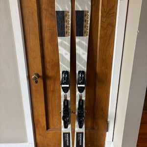 K2 Mindbender 89Ti 164cm with Adjustable Salomon Strive 11 GripWalk Bindings