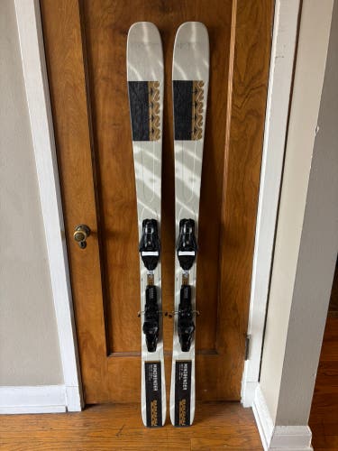 K2 Mindbender 89Ti 164cm with Adjustable Salomon Strive 11 GripWalk Bindings