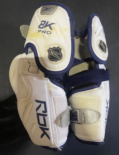 *Bundle* JOFA RBK 8K pro elbow Used Senior size 5 - Jofa 9060 used shins 15”