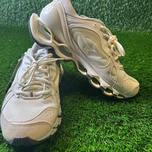 *Free Shipping* Mizuno Wave Prophecy Beta 2 Size M 9.5/W 10.5 (NEW)