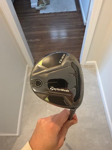 Men's TaylorMade Qi35 Max Right Handed Fairway Wood Stiff Flex 7 Wood (Used)