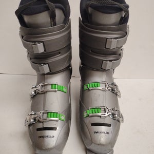 32.0 Dalbello Vantage Ski Boots