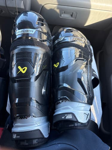 Senior 16" Shin Pads Bauer M3 (New)
