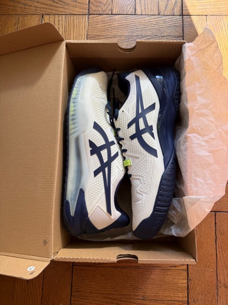 Men's Size M 12.0 (W 13.0) Asics Tennis Shoes (New)