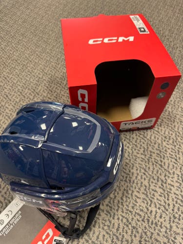 Navy Medium CCM Tacks 720 Helmet (New)