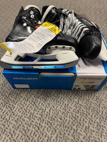 Bauer Supreme M50 Pro Hockey Skates Size 5.5 (New) Fit 2