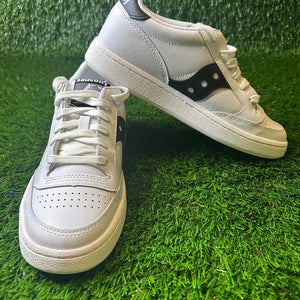 *Free Shipping* Saucony Unisex Adult Size M 6.0/W 7.5 (NEW)