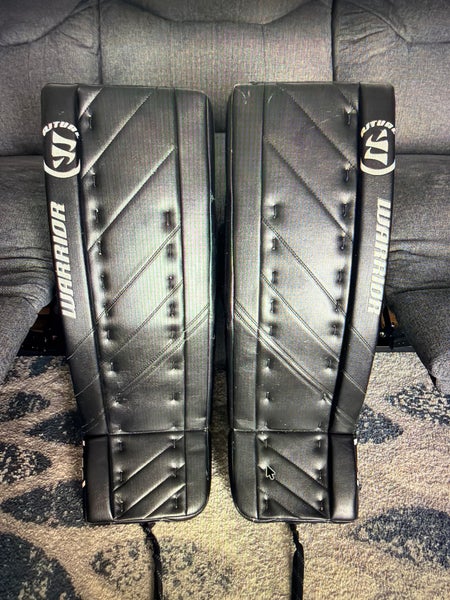 33" Warrior Ritual G4 Goalie Leg Pads (Used)