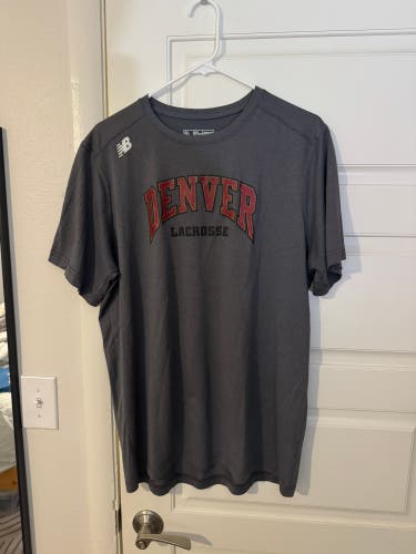 Denver Lacrosse Shirt Men’s Large