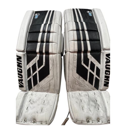 28" Vaughn Velocity VE8 Goalie Leg Pads