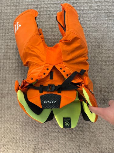 Senior Small Little Caecars AAA pants (Used)