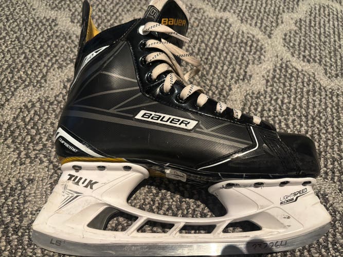 Bauer Supreme 170 Hockey Skates Regular Width Size 6.5 (Used)