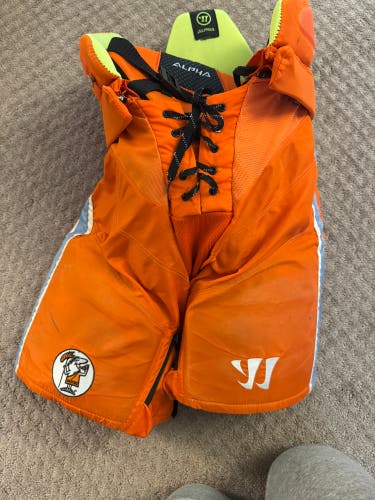 Senior Small Little Caecars Hockey Pants (Used)