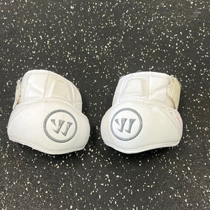 Used Warrior BURN PRO Lacrosse Arm Pads/Guards White MD 11849-S000035929