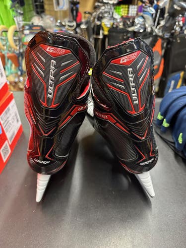 Graf Supra G735S Hockey Skates Size 7-Brand new in box never baked