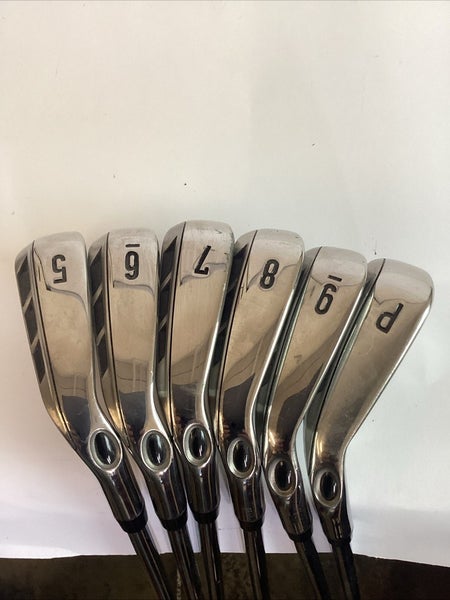 Callaway RAZR X Iron Set 5-PW With Uniflex Steel Shafts VGC