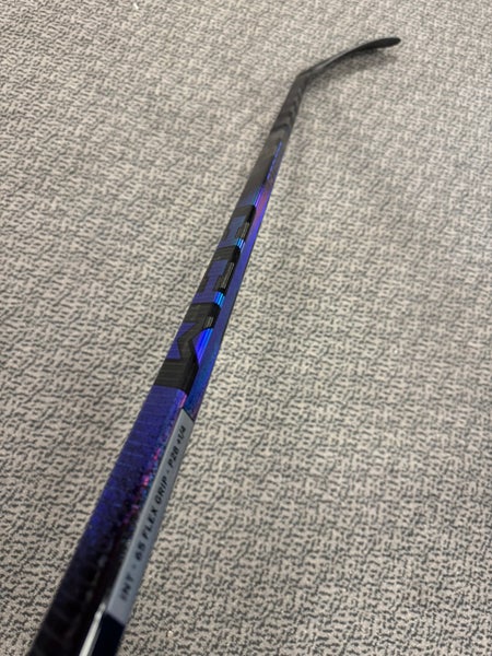 Intermediate CCM Ribcor Trigger 10 Pro Left Hand Hockey Stick P28+1/4 65 Flex (New)