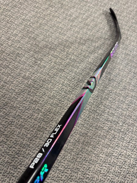 Junior Bauer Proto2 Right Handed Hockey Stick P28 30 Flex (New)