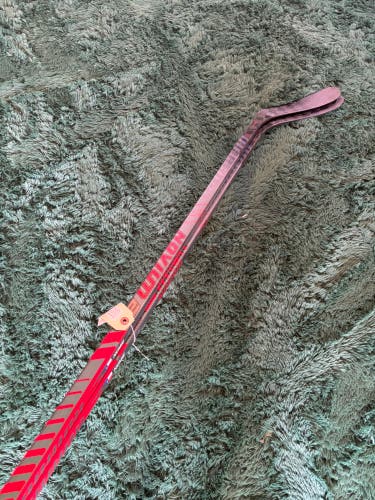 2 Pack - Intermediate Warrior Novium 2 Pro Hockey Sticks RH P86 65 Flex Pro Stock | 67.5"